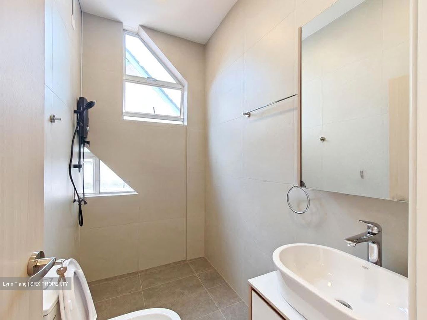 DUNBAR WALK (D15), Semi-Detached #614354101